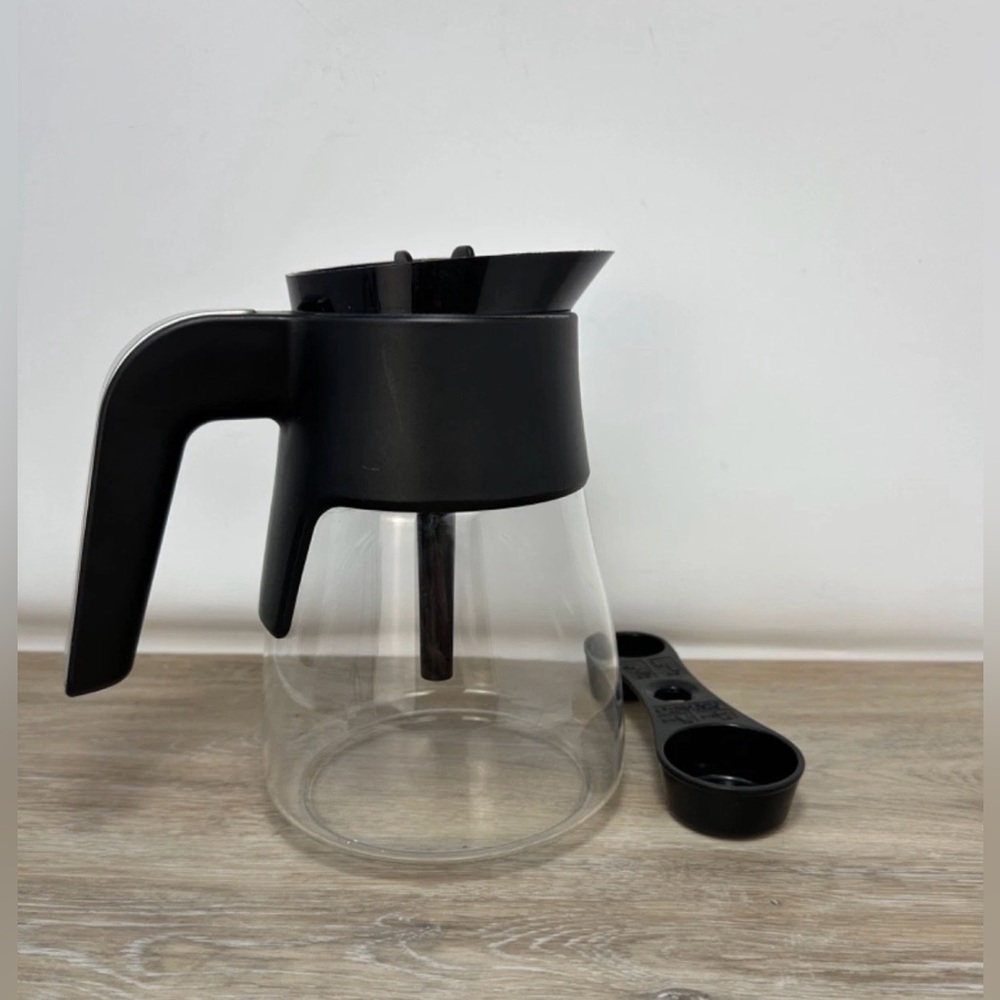 Ninja Coffee Replacement Glass Carafe 12-Cup w/ Brew-Through Lid & Scoop